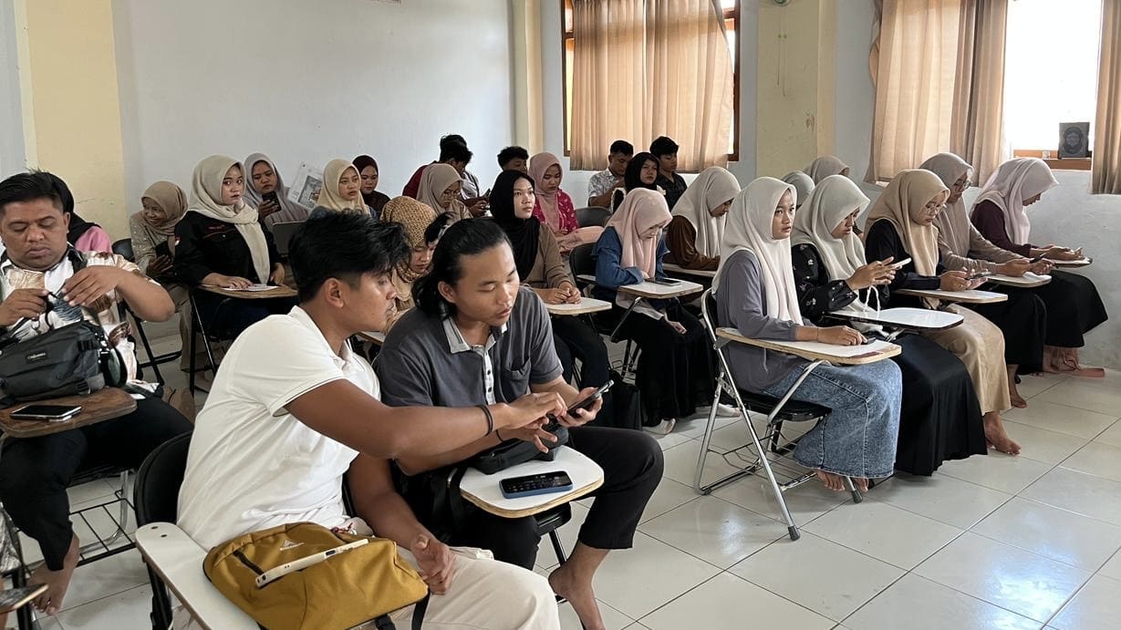 ITB Trenggalek Gandeng Atma Jaya Jakarta Dorong SDM Lewat Fintech